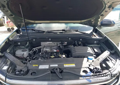 2024 Volkswagen Atlas 2.0T Peak Edition Se W/Technology from USA, damaged, VIN 1V2CR2CA8RC574648